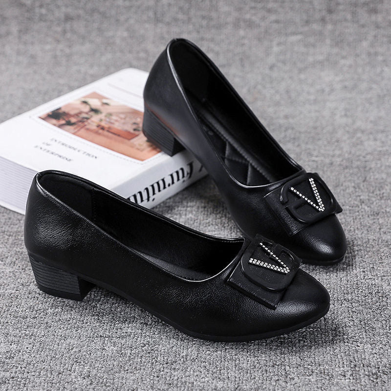 👠✨【35-40】Nové módní měkké kožené boty s tlustou podrážkou