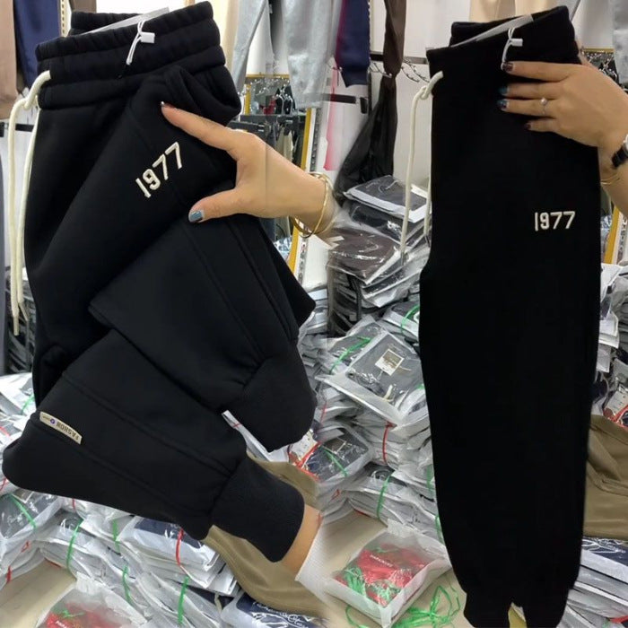 🔥【M-4XL】2024 Zimní sametové zesílené ležérní kalhoty_3824716