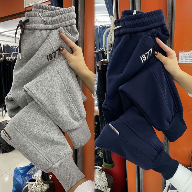 🔥【M-4XL】2024 Zimní sametové zesílené ležérní kalhoty_3824716
