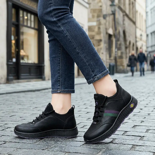 ❤¡Rebajas a mitad de precio!❤ | Zapatos de cuero impermeables y antideslizantes para mujer, zapatos casuales con suelas gruesas y amortiguación para otoño.