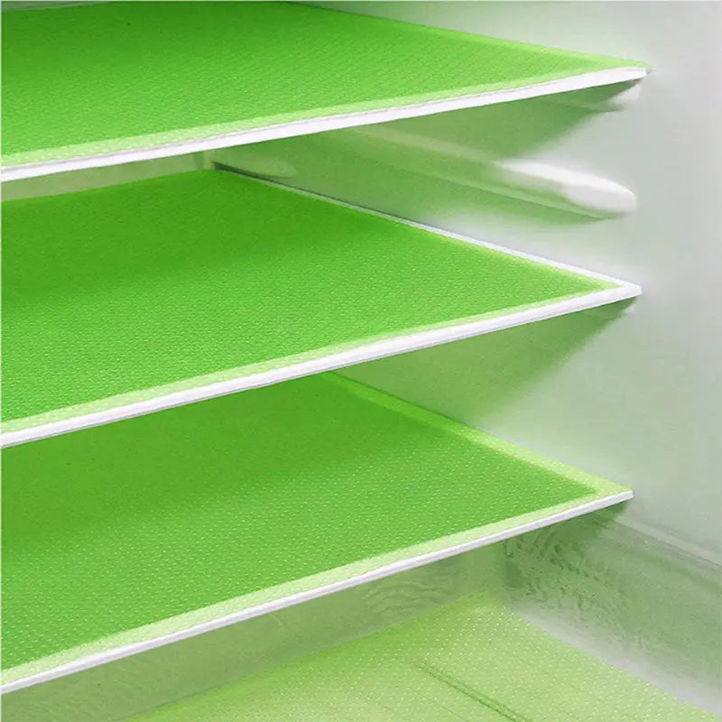 8 piezas por 26 euros-🧊🛡️ Protectores impermeables para estantes de refrigerador — Antideslizantes, fáciles de limpiar y aptos para contacto con alimentos — Mantén los estantes ordenados y frescos ✨